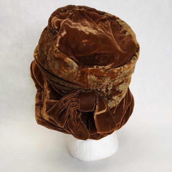 PLAZA SUITE Cloche Bucket Hat Women's Tan Velvet Velour Bow Lined Retro Classic - Picture 6 of 15